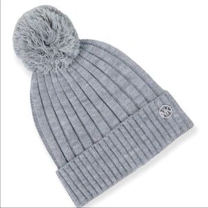 Michael Kors beanie cap with Pom in grey
